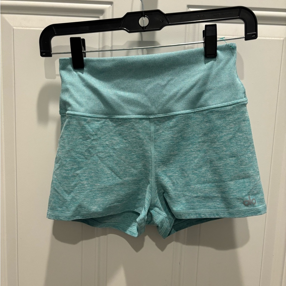 Alo Yoga Alosoft Aura Shorts